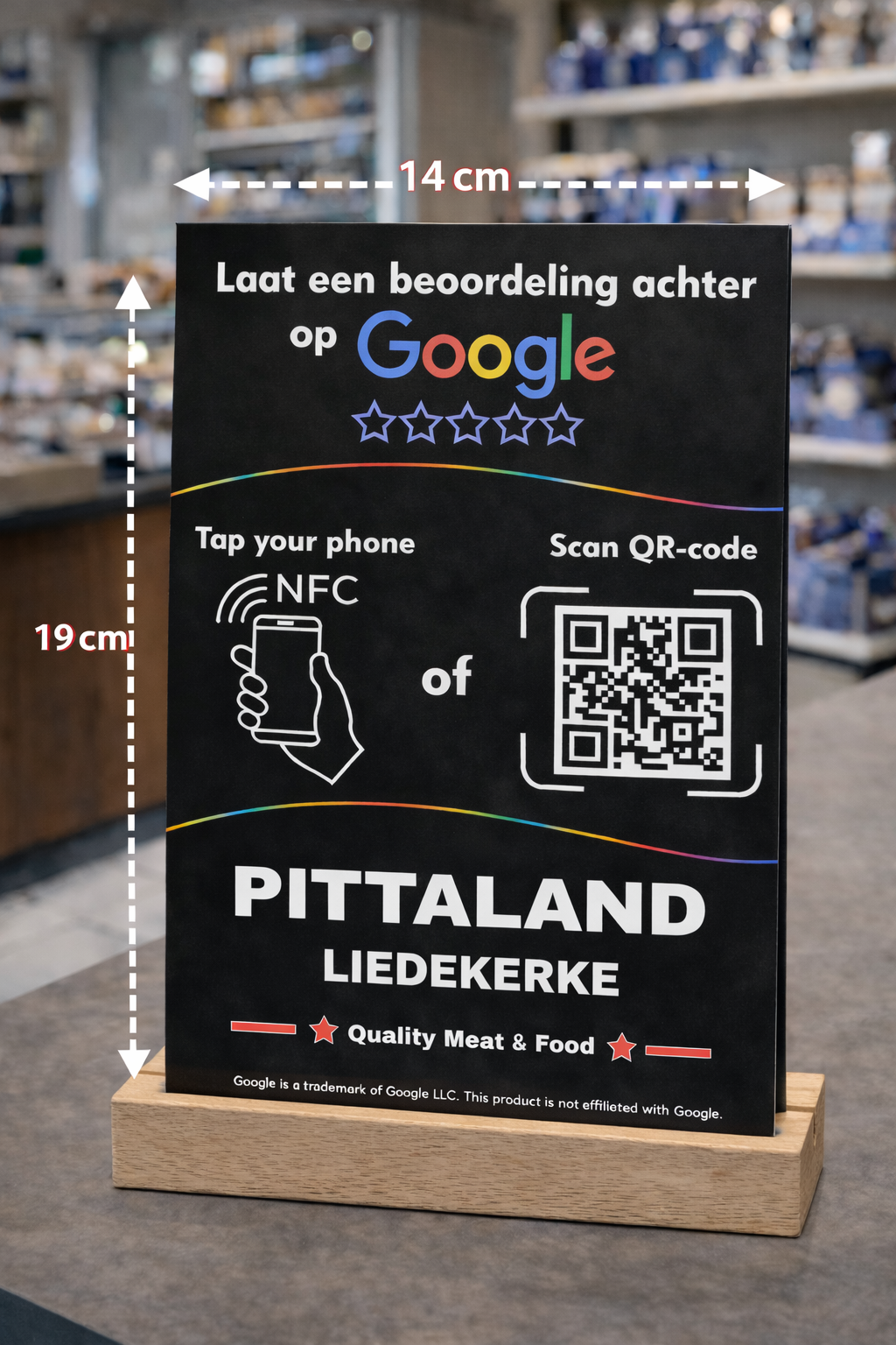 NFC- & QR-kaart voor het snel verzamelen van Google-reviews. Personalisatie met logo